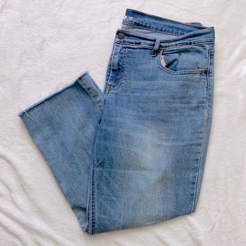 🌪🌪 Old Navy flare ankle jeans - light wash